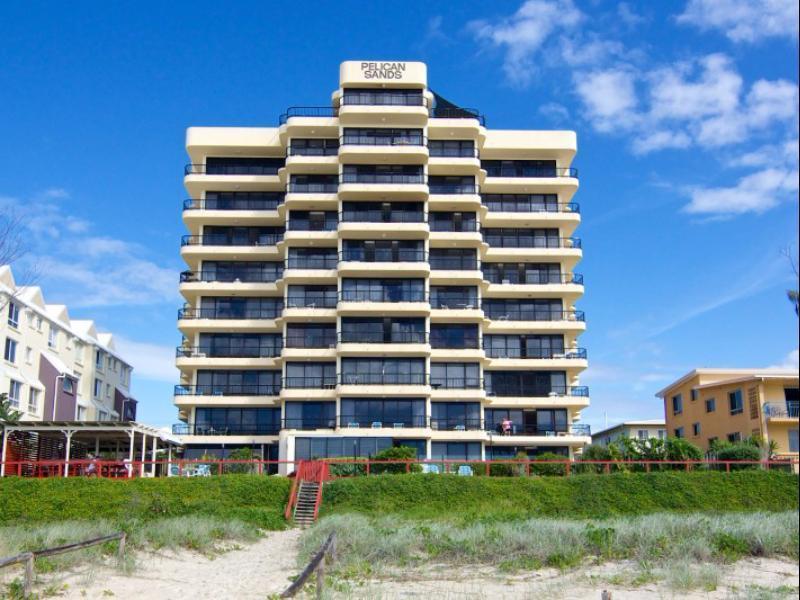 Pelican Sands Beach Resort Gold Coast Exterior photo